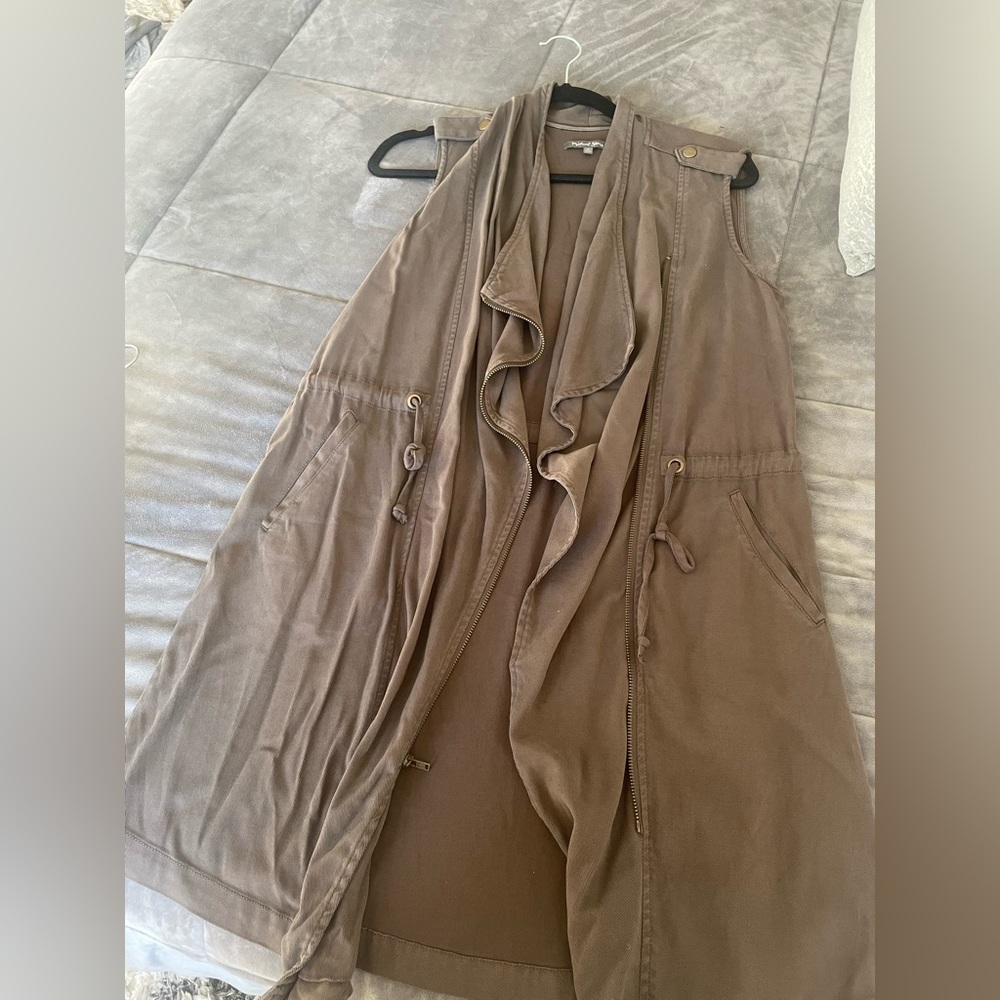 Army green vest
